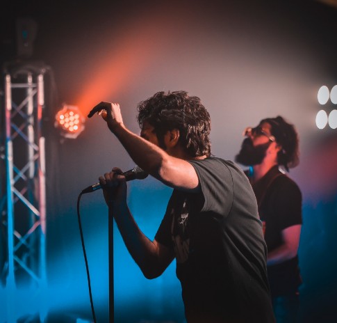 Productora musical y deportiva